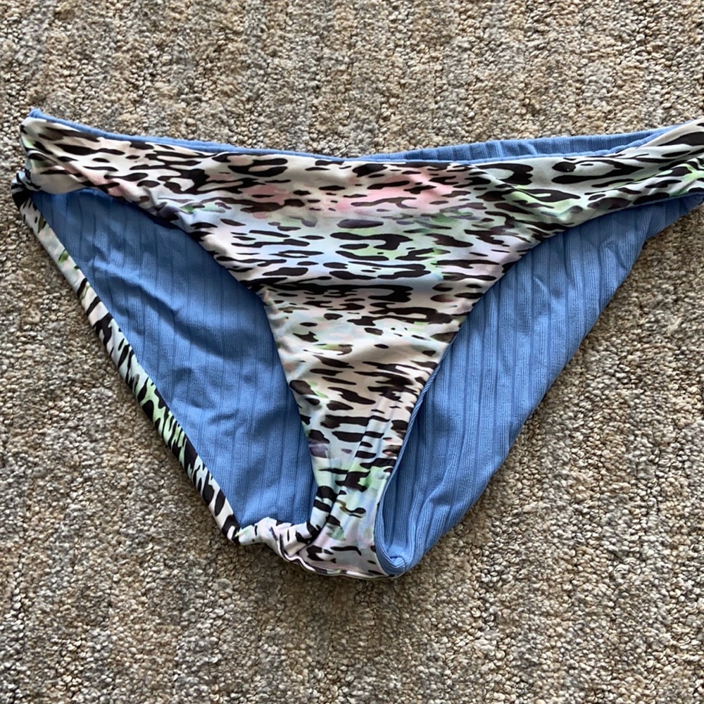 Becca Swim Animal Instincts Reversible Scrunch Bikini bottom